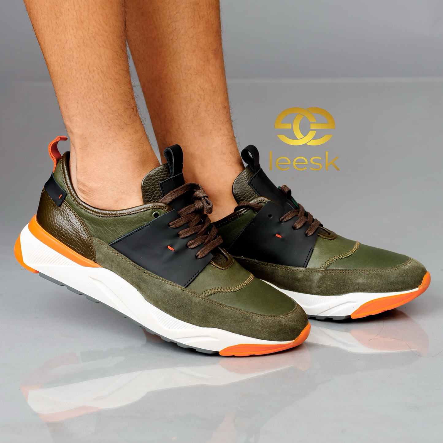 Jeff White/Orange sole