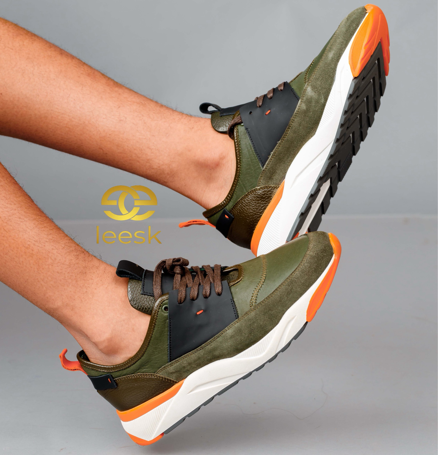 Jeff White/Orange sole