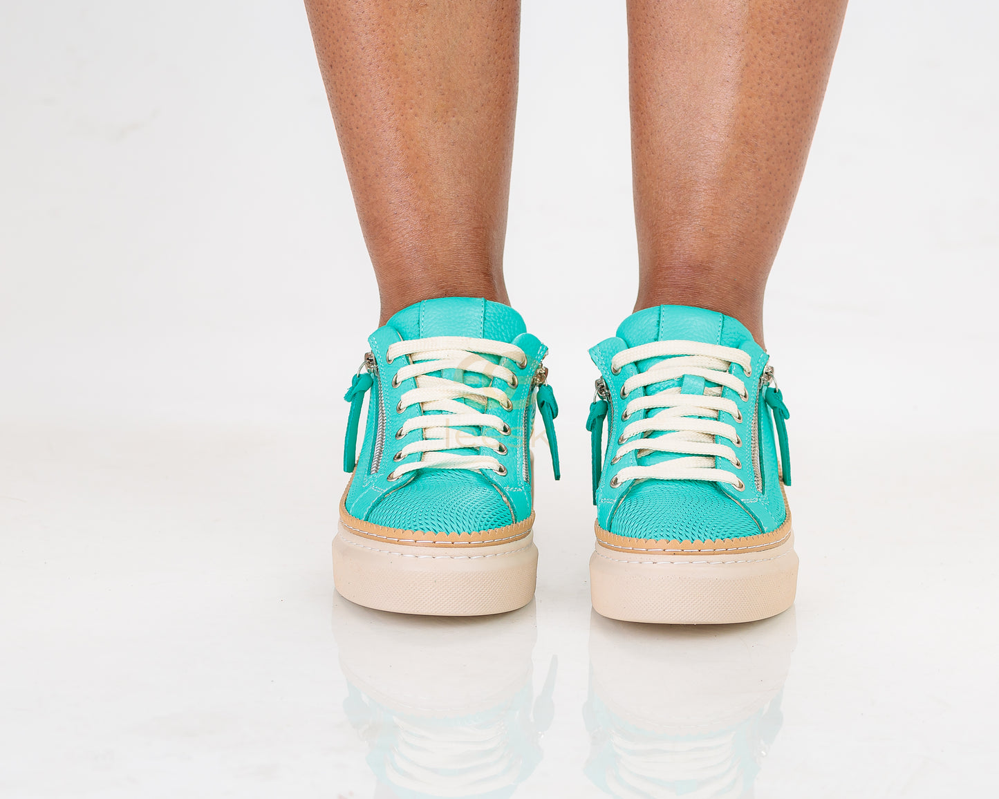 LEESK “Aqua Muse” Platform Sneaker (Mabaleng)