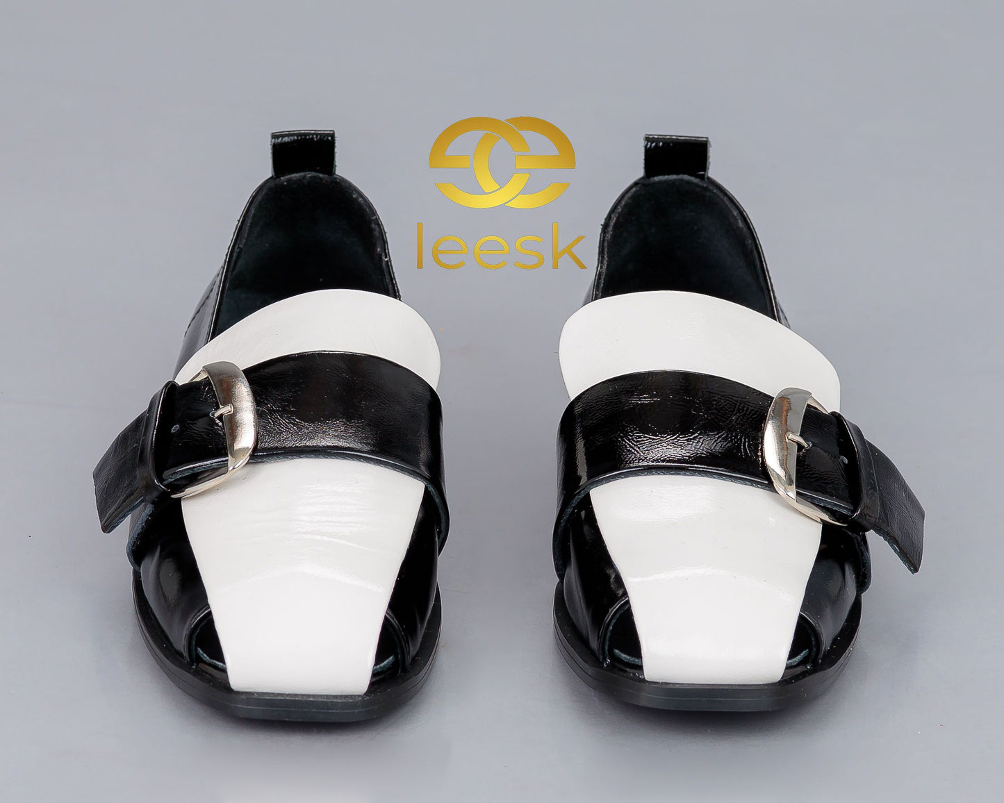 The Leesk Monochrome Buckle Sandal (Mandla)